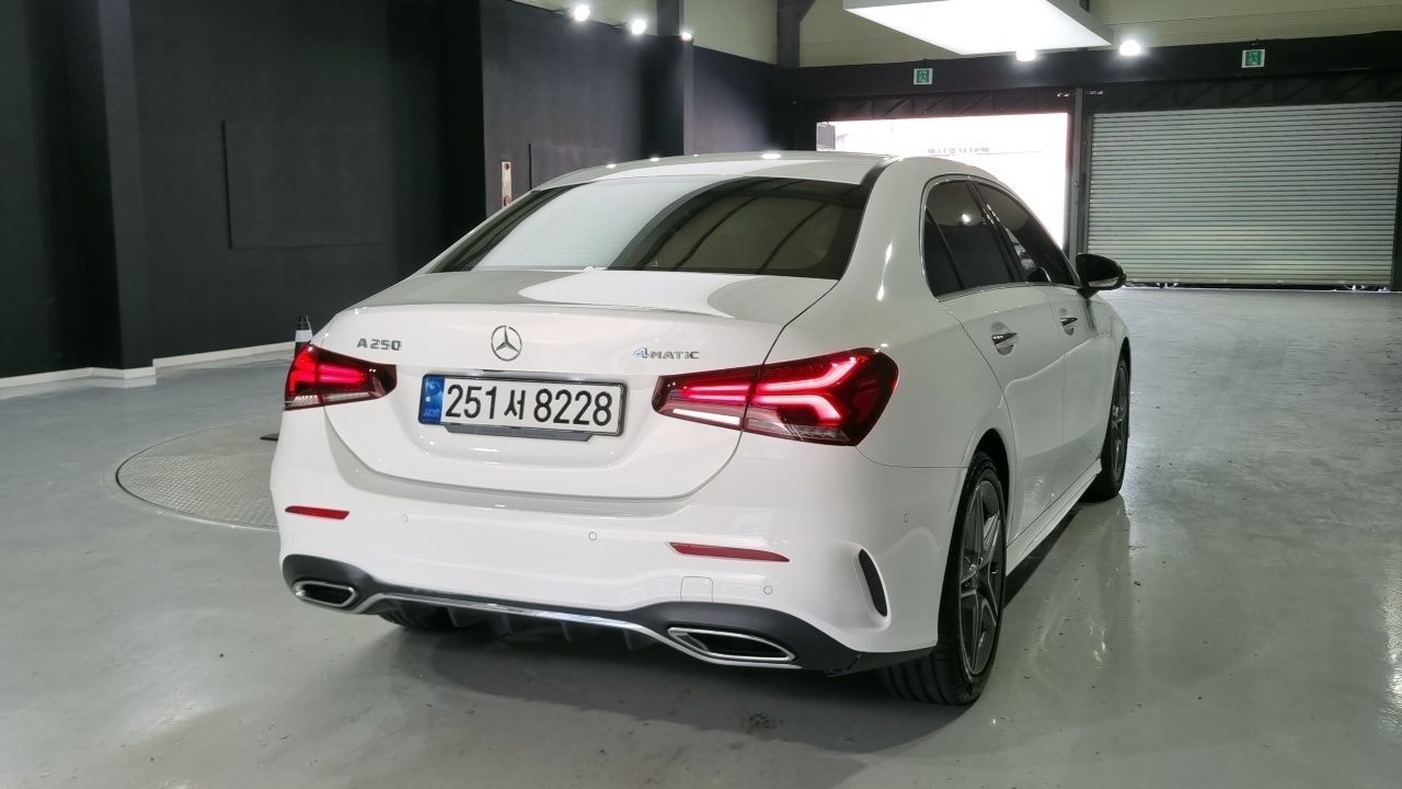 MERCEDES BENZ A-CLASS W177 2022