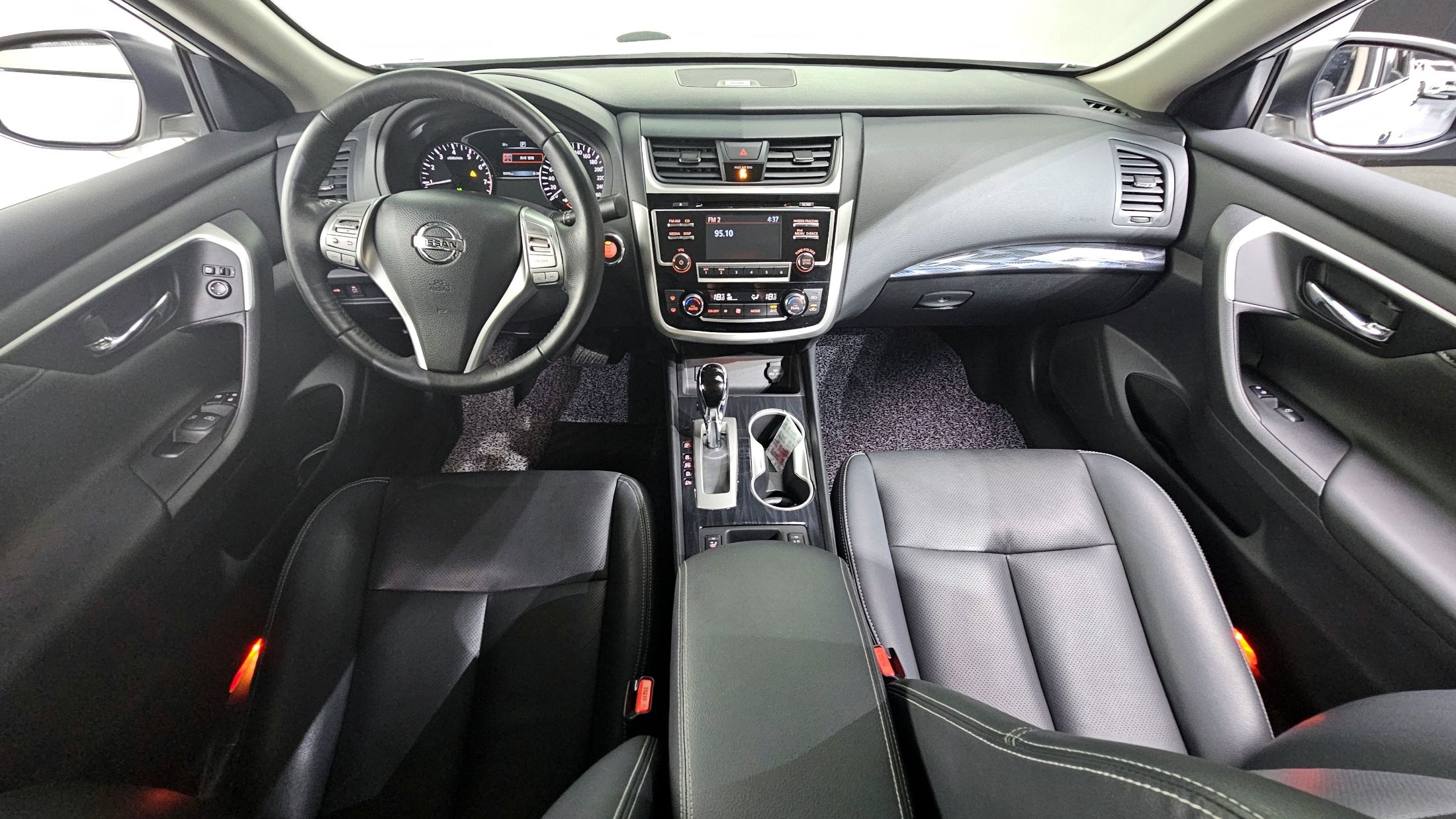 NISSAN ALTIMA 2018