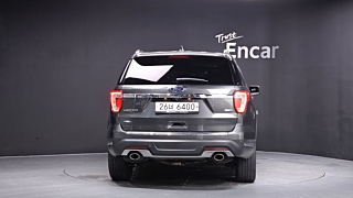 FORD EXPLORER 2018