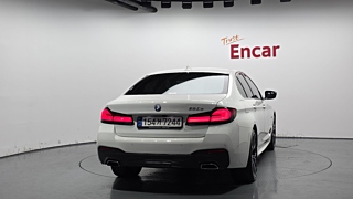 BMW 5-SERIES G30 2022