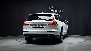 VOLVO V60 CROSS COUNTRY  2 GENERATION T5 Pro AWD 2019