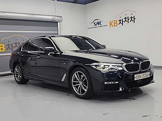 BMW 5-SERIES G30 2018