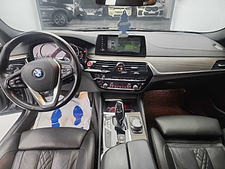 BMW 5-SERIES G30 2018