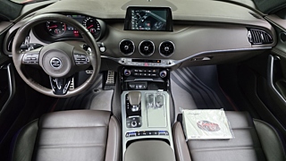 KIA STINGER  2.0 Turbo 2WD 2018
