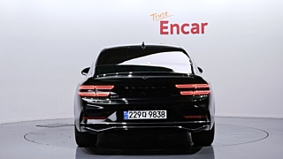 GENESIS G80 RG3 2024