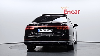 AUDI A8 D5 2021
