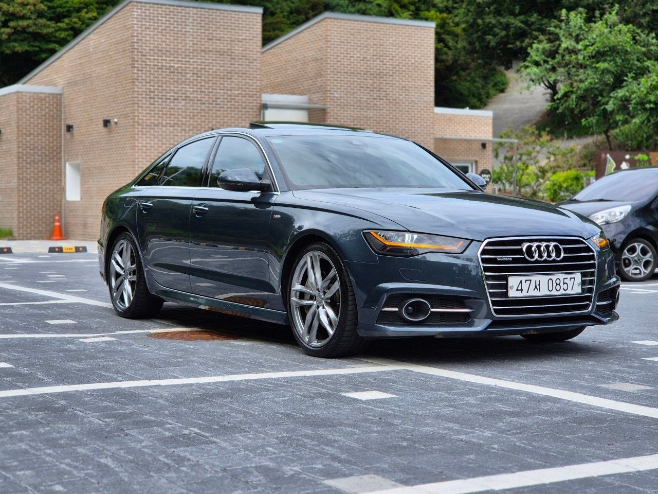 AUDI A6 2016