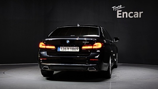 BMW 5-SERIES G30 2020