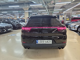 PORSCHE CAYENNE PO536 2023