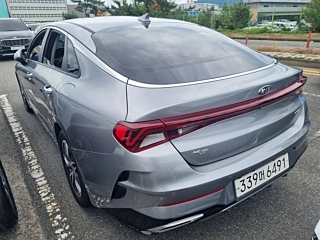 KIA K5 HYBRID  3 GENERATION Signature 2021