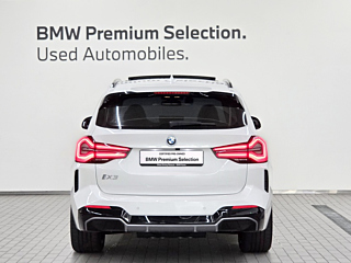 BMW IX3 2023