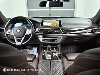 BMW 7-SERIES G11 2019