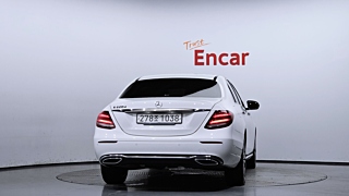 MERCEDES BENZ E-CLASS W213 2020