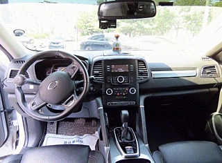 SAMSUNG QM6 2022