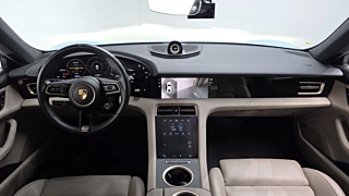 PORSCHE TAYCAN   2022