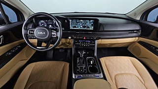 KIA CARNIVAL  4 GENERATION 9 Seater Prestige 2022