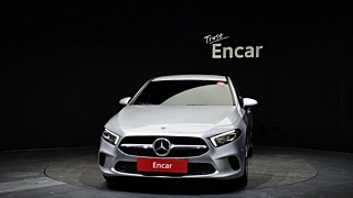 MERCEDES BENZ A-CLASS W177 2020