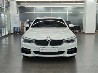 BMW 5-SERIES G30 2020