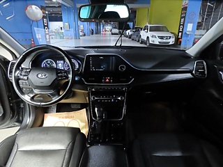 HYUNDAI GRANDEUR IG HYBRID 2017