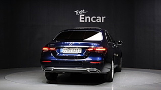 MERCEDES BENZ E-CLASS W213 2022