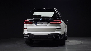 BMW X7 G07 2023