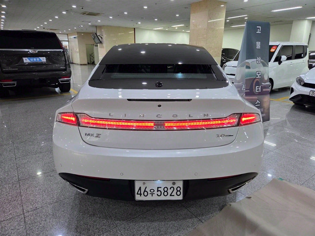 LINCOLN MKZ 2016