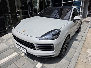 PORSCHE CAYENNE PO536 2020