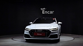 AUDI A7 4K 2020