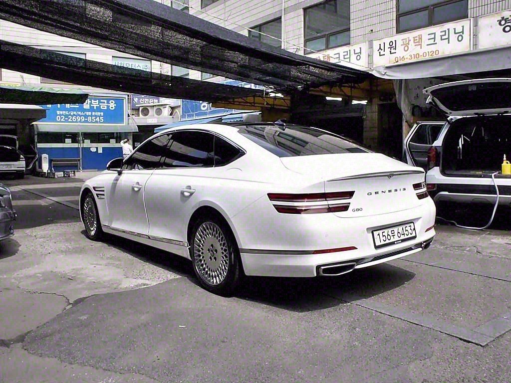 GENESIS G80 RG3 2022