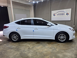 HYUNDAI AVANTE AD 2020