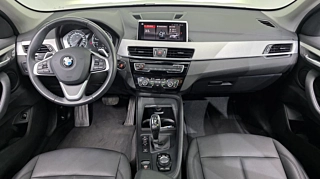 BMW X1 F48  xDrive 20i Erd Van Tizzy 2020
