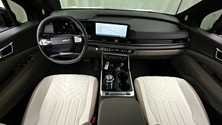 KIA CARNIVAL 2025
