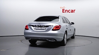 MERCEDES BENZ C-CLASS W205 2019