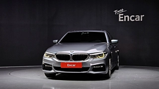 BMW 5-SERIES G30 2017