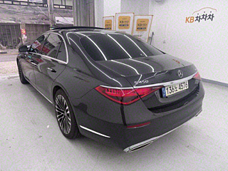MERCEDES BENZ S-CLASS W223 2021