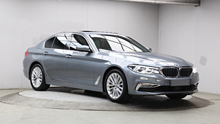 BMW 5-SERIES G30 2018