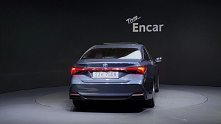 TOYOTA AVALON 2019