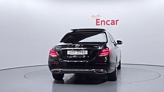 MERCEDES BENZ E-CLASS W213 2019