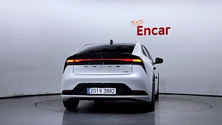 TOYOTA PRIUS  5 GENERATION 2.0 LE 2024