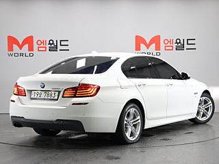 BMW 5-SERIES F10 2016