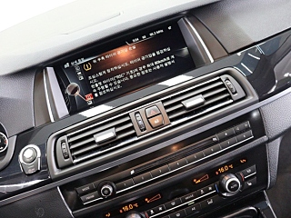 BMW 5-SERIES F10 2016