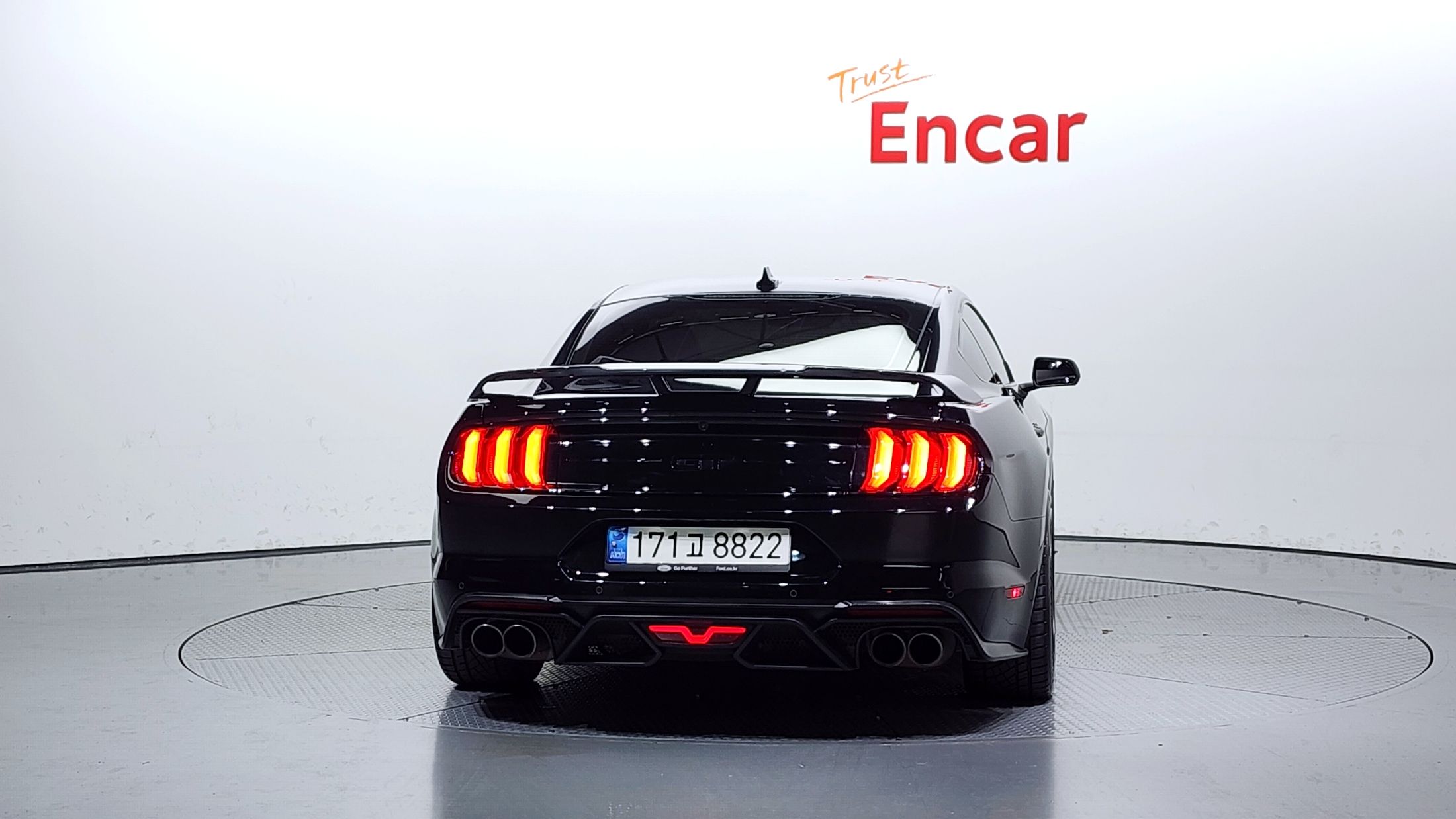 FORD MUSTANG 2022