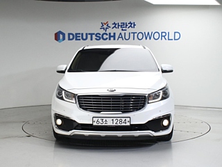 KIA CARNIVAL 2017