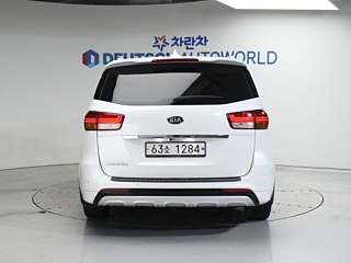 KIA CARNIVAL 2017