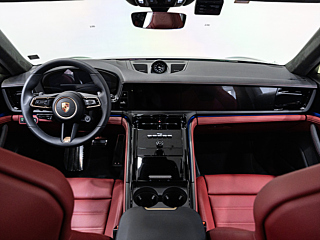 PORSCHE PANAMERA 972 2025