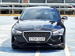 GENESIS G70  2018