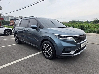 KIA CARNIVAL  4 GENERATION 9 Seater Prestige 2021