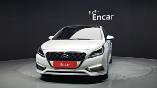 HYUNDAI LF SONATA HYBRID 2016