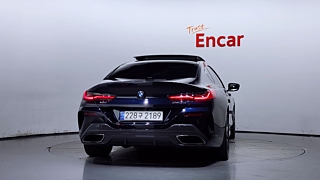 BMW 8-SERIES G15 2020