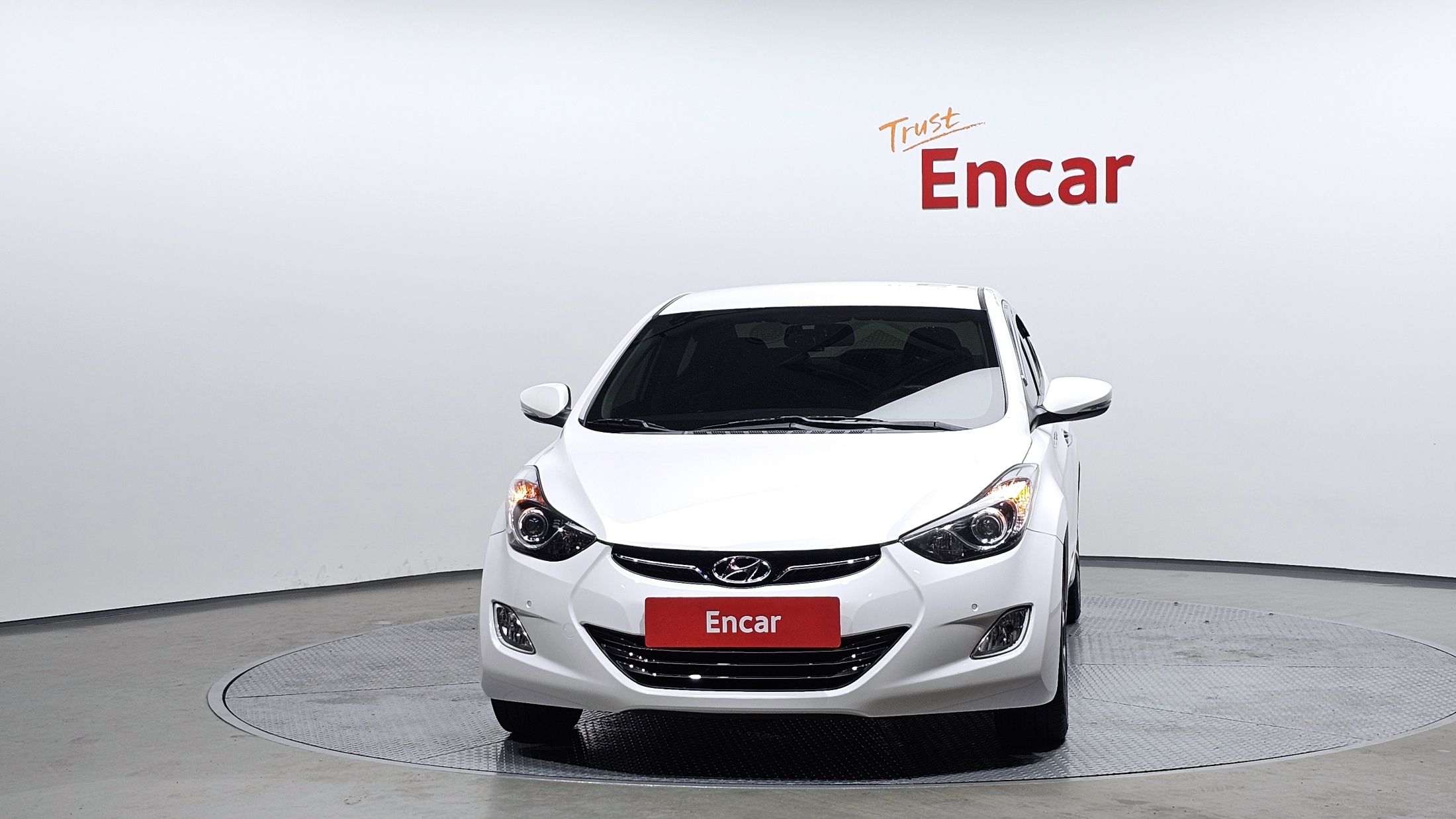 HYUNDAI AVANTE MD 2013
